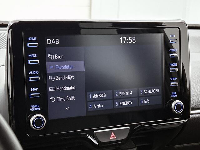 Toyota YARIS 1.5 Hybrid Executive | BTW voertuig | Head-Up Display | Dodehoek detectie | Parkeersensoren voor+achter | Stoelverwarming | Apple CarPlay/Android Auto | Cruise Control Adaptive | Climate Control |