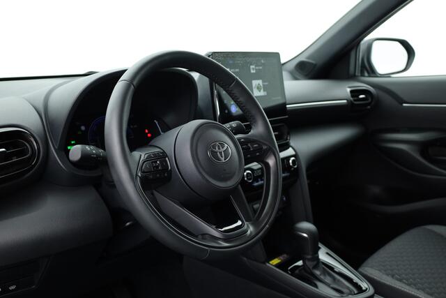 Toyota YARIS Cross 1.5 Hybrid 130 Dynamic | Rijklaar!! | Adapt. Cruise | Camera | Stoelverw. | Keyless | Dodehoekdet. | All Season |