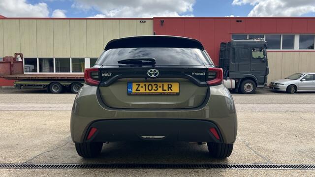 Toyota YARIS 1.5 Hyb. Dynamic