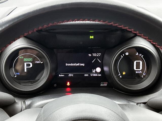 Toyota YARIS 1.5 Hybrid GR Sport | BTW voertuig | JBL | dodehoek detectie | Stoelverwarming | Draadloze telefoonlader | Navigatie | Apple CarPlay/Android Auto | Cruise Control Adaptive |