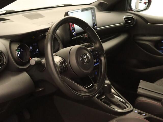 Toyota YARIS 1.5 Hybrid Executive - ACHTERUITRIJCAMERA - HEAD-UP DISPLAY - AIRCO (AUTOMATISCH) - KEYLESS ENTRY/START - APPLE CARPLAY/ANDROID AUTO - CRUISE CONTROL ADAPTIEF - LED KOPLAMPEN - EXTRA GETINT GLAS ACHTER