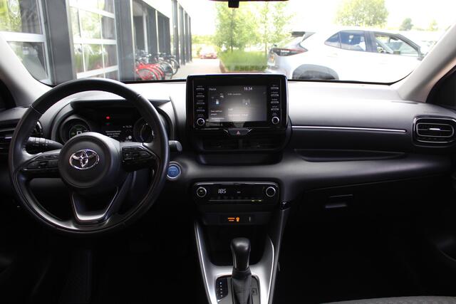 Toyota YARIS 1.5 Hybrid Dynamic | Rijklaar | Afn. trekhaak | PDC | Apple/Android | DAB+ | Camera | Adap. Cruise | Clima