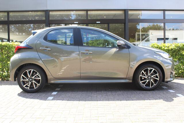 Toyota YARIS 1.5 Hybrid Dynamic | Rijklaar | Afn. trekhaak | Apple/Android | DAB+ | Camera | Adap. Cruise | Clima