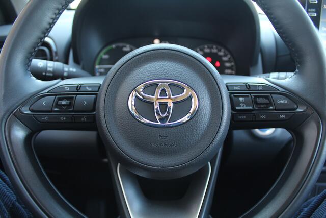 Toyota YARIS 1.5 Hybrid Dynamic | Rijklaar | Stoel/Stuur-verw. | Navi | Apple/Android | Camera | DAB+ | Bluetooth | Clima | Adap. Cruise