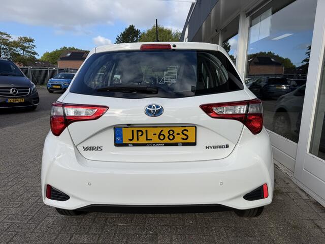 Toyota YARIS 1.5 Hybrid Active Navi Cruisecontrol