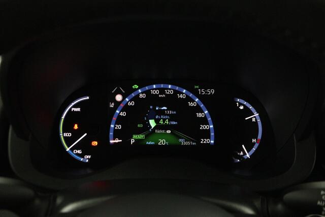Toyota YARIS Cross 1.5 Hybrid Explore | Apple Carplay/Android Auto | Tree planken | stuur, stoel, voorruit verwarming |