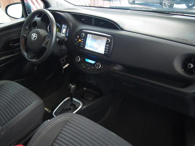 Toyota YARIS 1.5 Hybrid Design Automaat (APK:Nieuw) Incl.Garantie