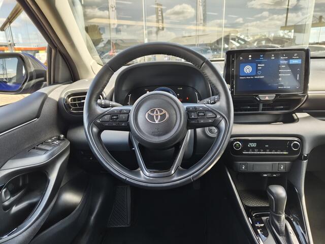 Toyota YARIS 1.5 Hybrid 115 Dynamic | Sensoren v/a | Stuur & Stoelverwarming