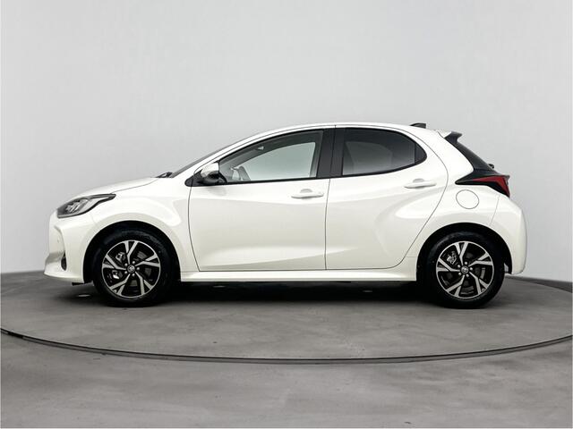 Toyota YARIS 1.5 Hybrid 115 Dynamic Comfort Pack | 3600 EU voordeel!* | Voor + achter parkeersensoren | Carplay draadloos |