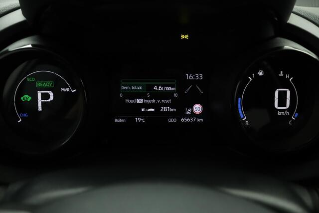 Toyota YARIS 1.5 Hybrid Executive | Bi-Tone | Adaptive Cruise Control | Stoelverwarming | Apple carplay en Android Auto |