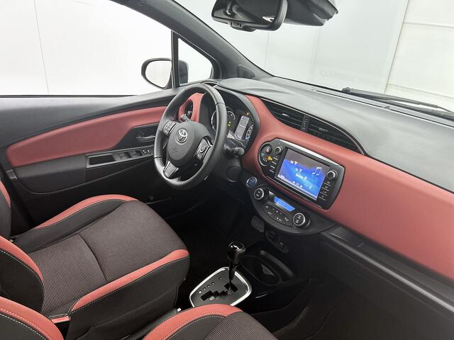 Toyota YARIS 1.5 Hybrid Bi-Tone Plus | Navigatie | Cruise Control | Climate Control |