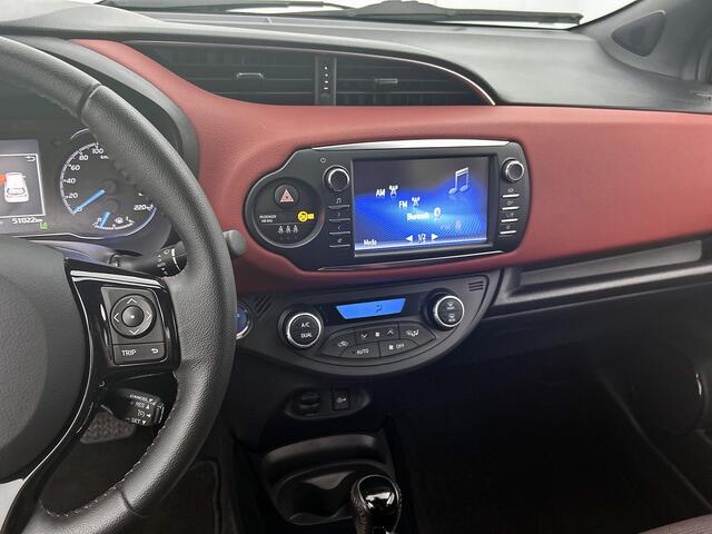 Toyota YARIS 1.5 Hybrid Bi-Tone Plus | Navigatie | Cruise Control | Climate Control |