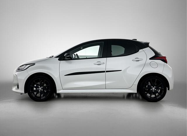 Toyota YARIS 1.5 Hybrid Executive | Navigatie | ACC | Clima | Stoelverwarming | Keyless | 17" LMV |