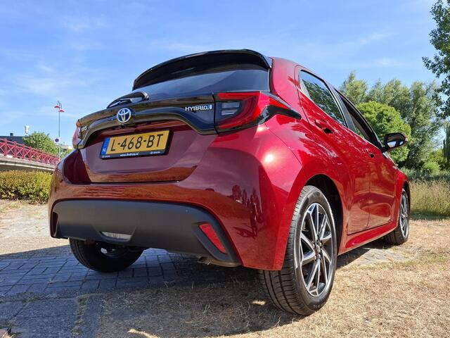 Toyota YARIS 1.5 Hybrid Dynamic