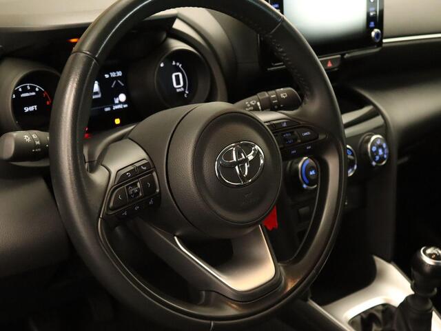 Toyota YARIS Cross 1.5 VVT-I Active - ORIGINEEL NEDERLANDSE AUTO - VASTE TREKHAAK 1350KG GEREMD TREKGEWICHT - APPLE CARPLAY/ANDROID AUTO - ACHTERUITRIJ CAMERA - ADAPTIVE CRUISE CONTROL