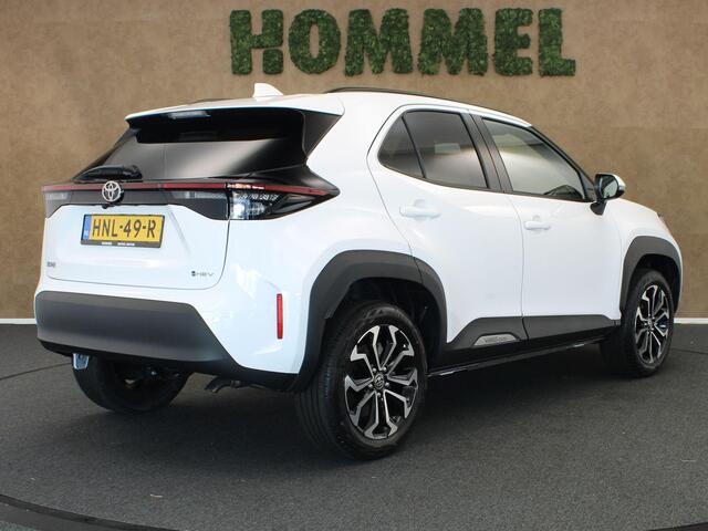 Toyota YARIS Cross 1.5 Hybrid 130 Dynamic - CLIMATE CONTROL - APPLE CARPLAY/ANDROID AUTO - ACHTERUITRIJCAMERA - CRUISE CONTROL ADAPTIEF - DRAADLOZE TELEFOONLADER - VOORSTOELEN VERWARMD - STUURVERWARMING - KEYLESS ENTRY/START - EXTRA GETINT GLAS