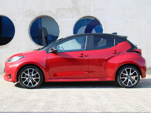 Toyota YARIS 1.5 Hybrid Executive | KEYLESS ENTRY | STOELVERWARMING | APPLE CARPLAY / ANDROID AUTO |