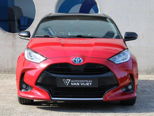 Toyota YARIS 1.5 Hybrid Executive | KEYLESS ENTRY | STOELVERWARMING | APPLE CARPLAY / ANDROID AUTO |