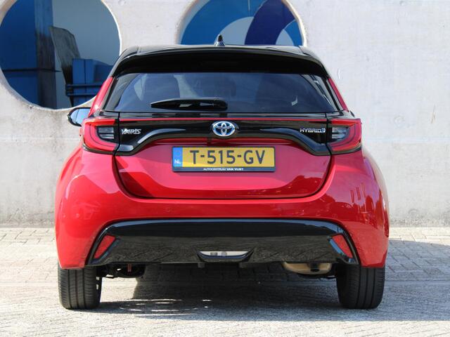 Toyota YARIS 1.5 Hybrid Executive | KEYLESS ENTRY | STOELVERWARMING | APPLE CARPLAY / ANDROID AUTO |