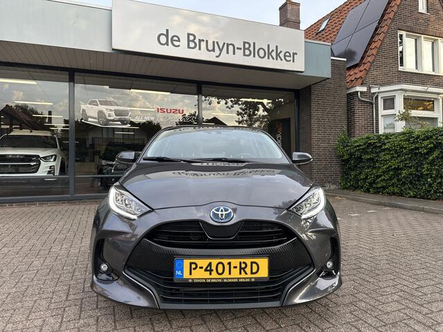 Toyota YARIS 1.5 Hybrid Dynamic Apple Carplay / Anroid Auto / stoelverwarming / goed onderhouden / Toyota Pechhulppas / Toyota 10 jaar garantie programma / Rijklaarprijs incl. garantie en onderhoud