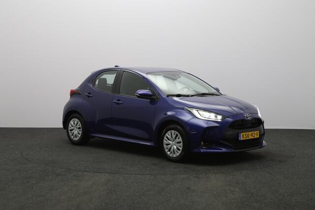 Toyota YARIS 1.5 VVT-i 125 PK Active, Carplay, Adap. Cruise Control, Camera