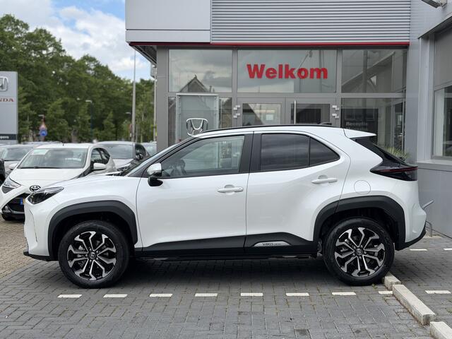 Toyota YARIS Cross 1.5 Hybrid 130 Style Edition Parkeersensoren, Dodehoekdetectie, Navigatie