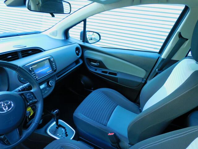 Toyota YARIS 1.5 Hybrid Aspiration TOPSTAAT! DEALER ONDERHOUDEN! CAMERA! 4 SEIZOENENB! BLUETOOTH! CLIMA! CRUISE!
