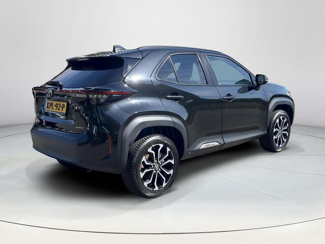 Toyota YARIS Cross 1.5 Hybrid 130 Dynamic | Carplay | Keyless entry | LED koplampen | 17 inch LM-velgen |