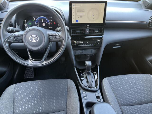 Toyota YARIS Cross 1.5 Hybrid 130 Dynamic | Carplay | Keyless entry | LED koplampen | 17 inch LM-velgen |