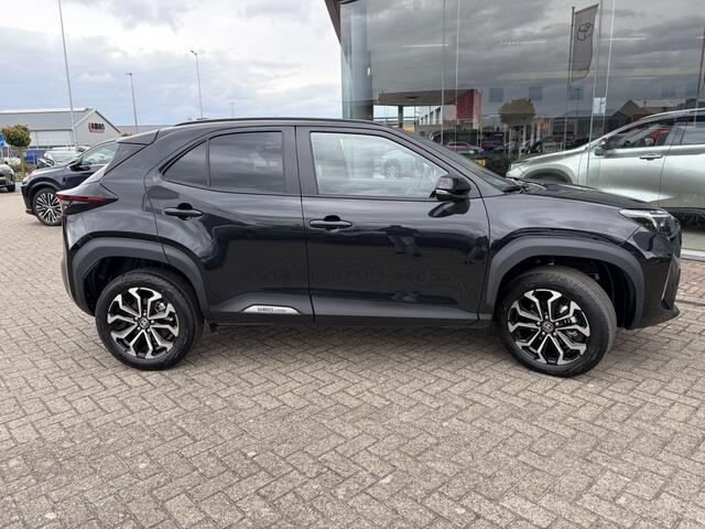 Toyota YARIS Cross 1.5 Hybrid 130 Dynamic | Comfort Pack | Sensoren v/a | Stoelverw
