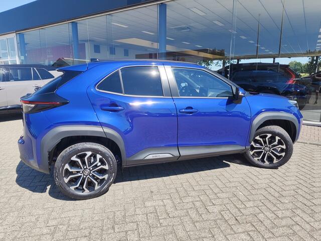 Toyota YARIS Cross 1.5 Hybrid 130 Dynamic | Comfort Pack | Sensoren v/a | Stoelverw