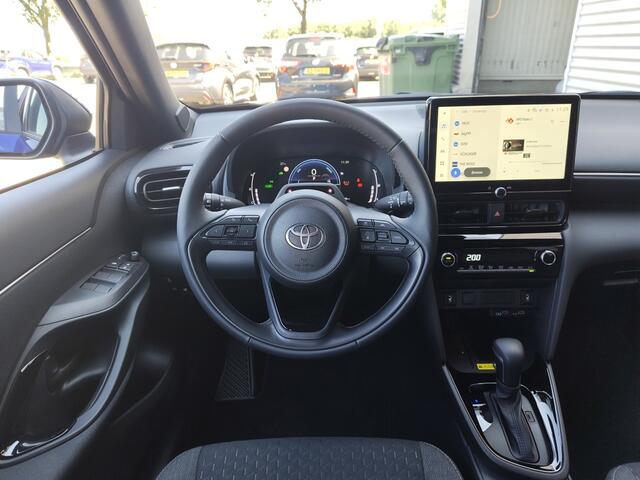 Toyota YARIS Cross 1.5 Hybrid 130 Dynamic | Comfort Pack | Sensoren v/a | Stoelverw