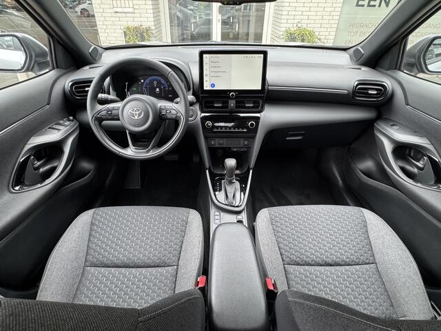 Toyota YARIS Cross 1.5 Hybrid 130 Dynamic | Comfort Pack | Sensoren v/a | Stoelverw