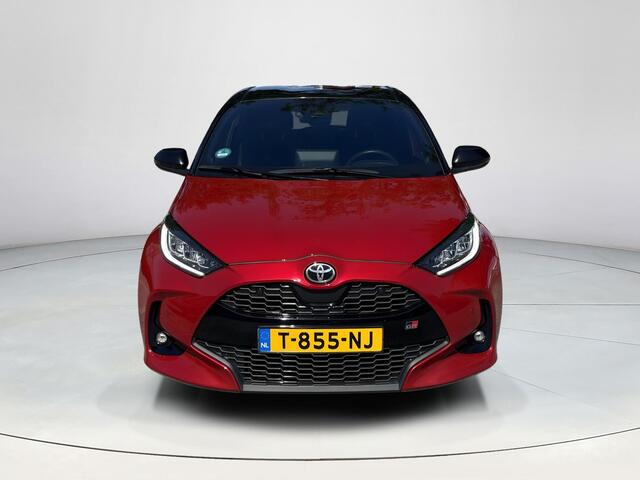 Toyota YARIS 1.5 Hybrid GR Sport **TREKHAAK/ DODEHOEK DETECTIE/ STOELVERWARMING**