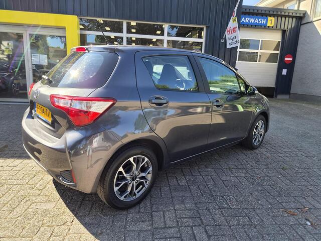 Toyota YARIS 1.0 VVT-i Comfort All-in prijs!