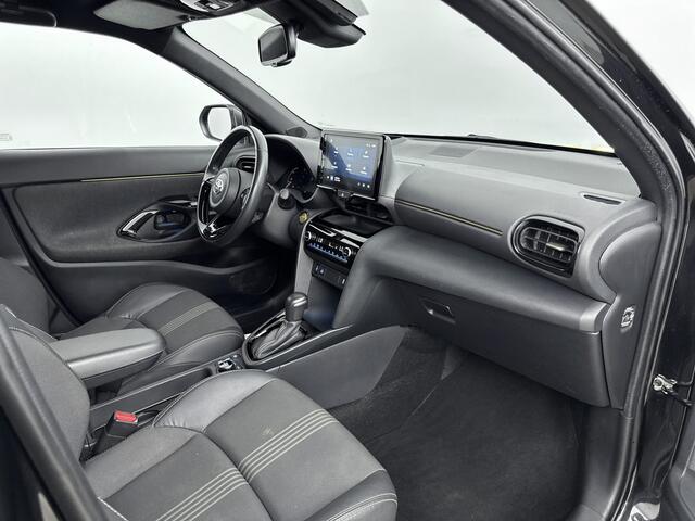 Toyota YARIS Cross 1.5 Hybrid Adventure Limited AWD | PDC | Stoelverwarming | Blind Spot |
