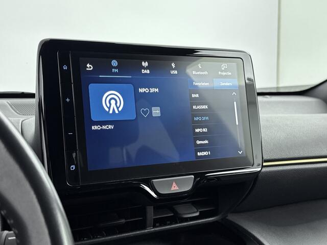 Toyota YARIS Cross 1.5 Hybrid Adventure Limited AWD | PDC | Stoelverwarming | Blind Spot |