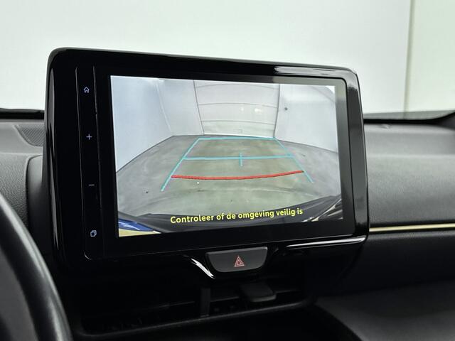 Toyota YARIS Cross 1.5 Hybrid Adventure Limited AWD | PDC | Stoelverwarming | Blind Spot |