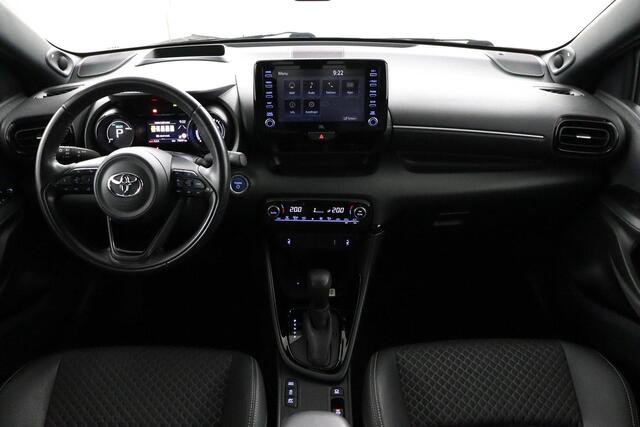 Toyota YARIS 1.5 Hybrid Executive | Apple Carplay/android Auto | Parkeersensoren | Stoelverwarming | Head-up Display |