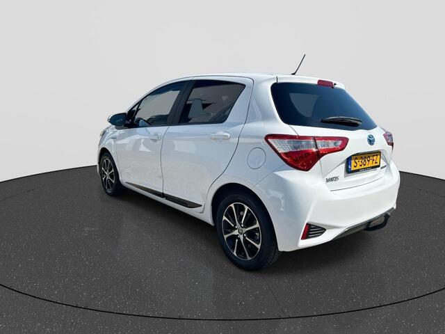 Toyota YARIS 1.5 Hybrid Dynamic RIJKLAAR | Climate Control | Cruise Control | Camera | All-Seasonbanden | Trekhaak