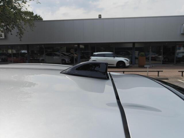 Toyota YARIS 1.5 Hybrid 115 Dynamic