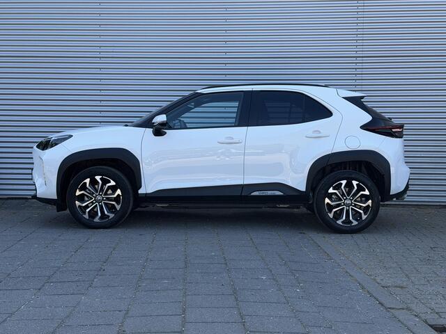 Toyota YARIS Cross 1.5 Hybrid Dynamic | Navigatie | Camera | Stoelverwarming |