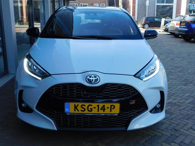 Toyota YARIS 1.5 Hybrid GR Sport | JBL | Trekhaak