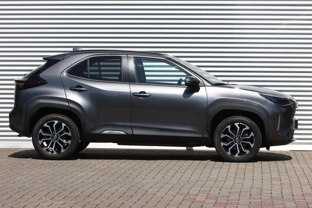 Toyota YARIS Cross 1.5 Hybrid Dynamic Panorama / HUD / Winter-Pakket