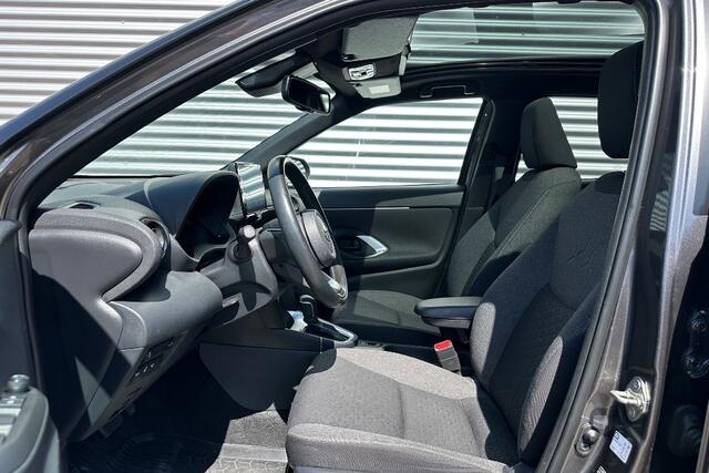 Toyota YARIS Cross 1.5 Hybrid Dynamic Panorama / HUD / Winter-Pakket