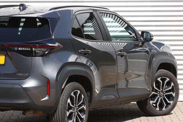 Toyota YARIS Cross 1.5 Hybrid Dynamic Panorama / HUD / Winter-Pakket