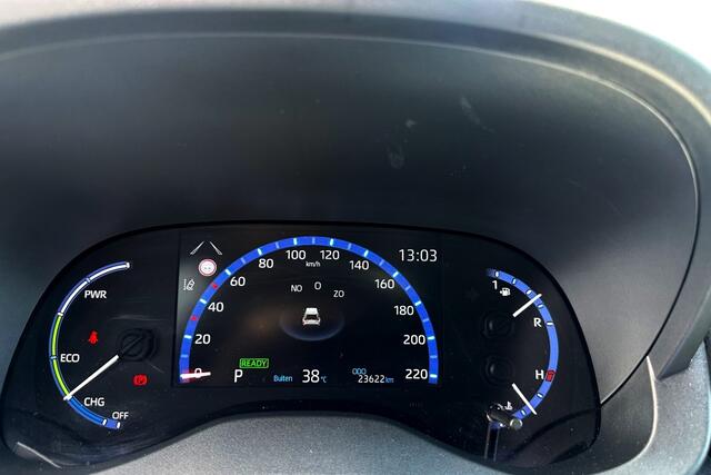 Toyota YARIS Cross 1.5 Hybrid Dynamic Safety + Winter-Pakket
