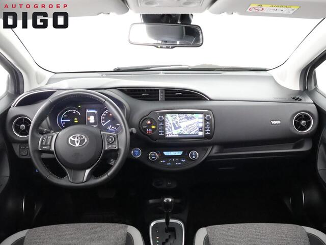 Toyota YARIS 1.5 Hybrid Y20 EXCLUSIVE EDITION GARANTIE TOT 2030 NAVI.CAMERA.KEYLESS.CRUISE.PDC