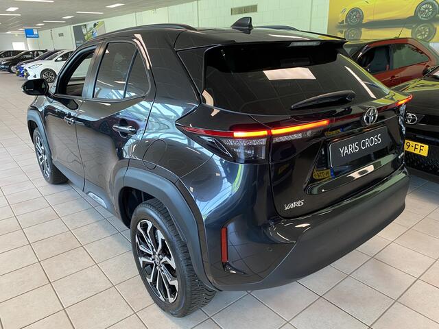 Toyota YARIS Cross 1.5 Hybrid Dynamic Edition | Stuurwiel verwarming | PDC
