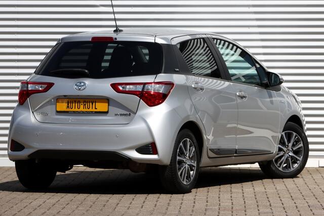 Toyota YARIS 1.5 Hybrid Y20 Navi / Camera
